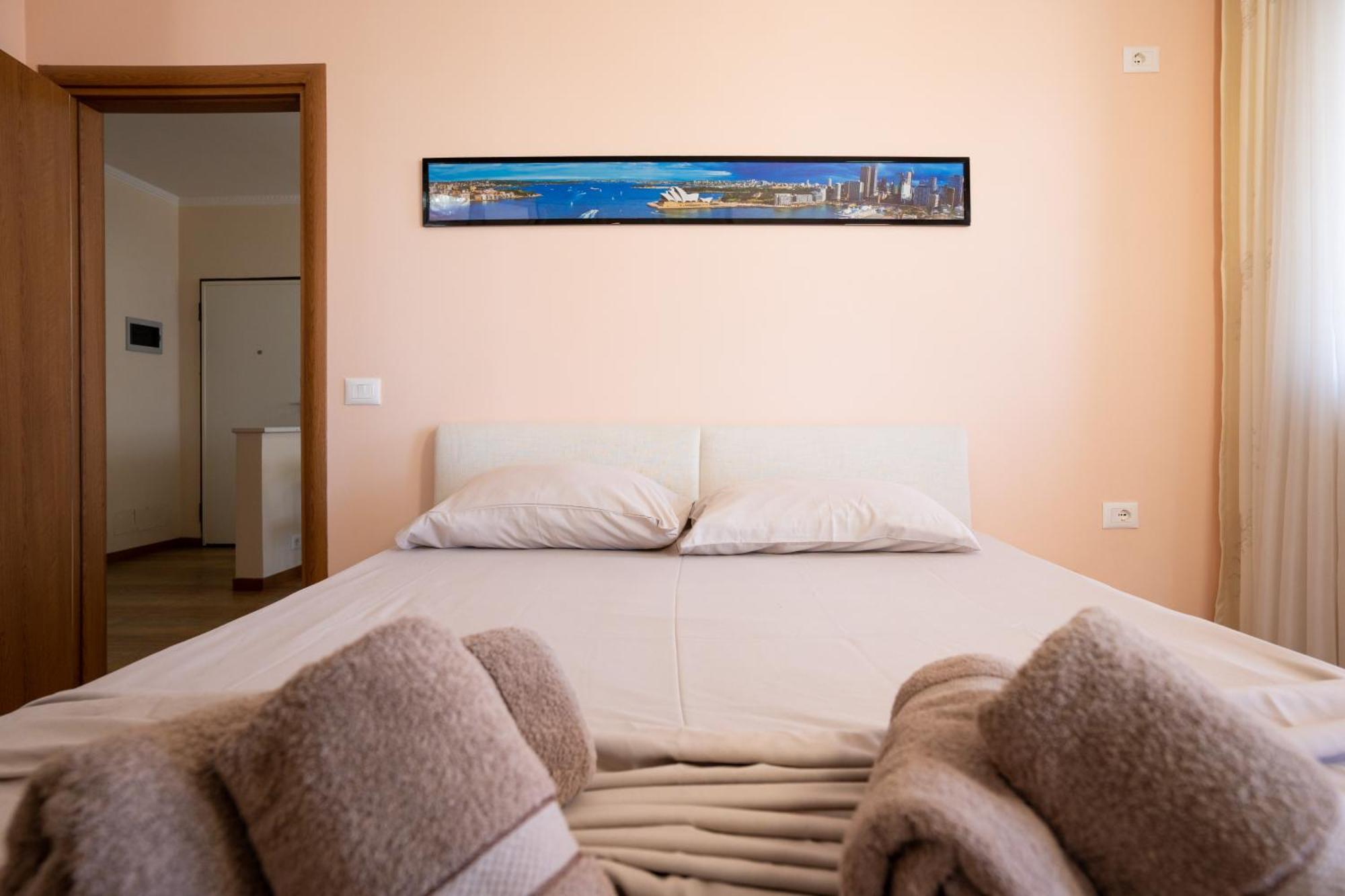 Sea View-Apartment On The Beach - Durrs2 Durrës Extérieur photo