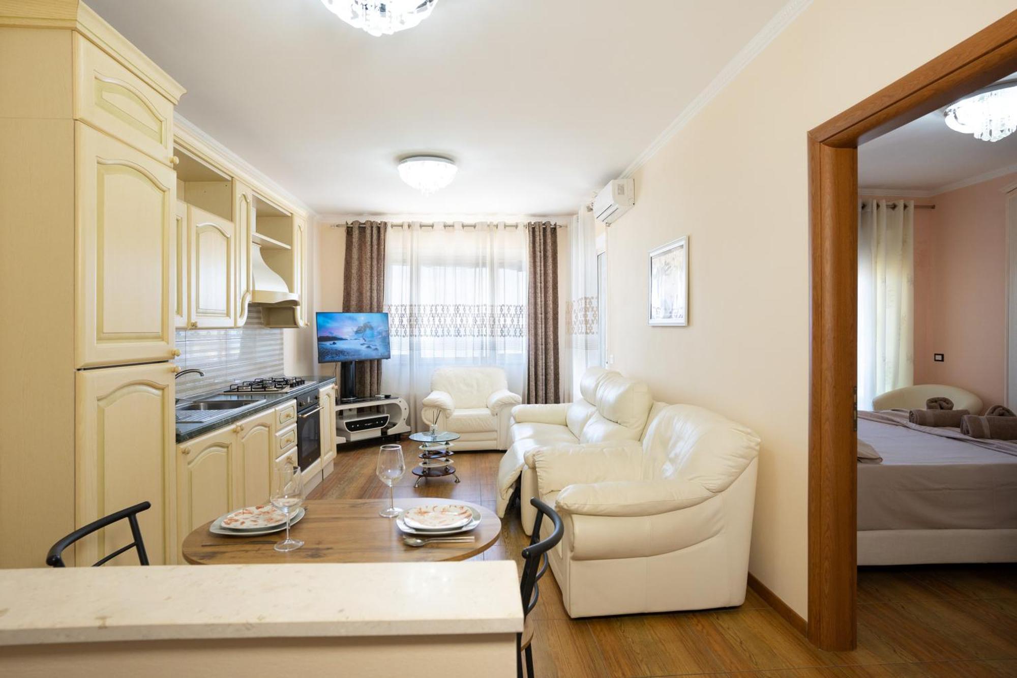 Sea View-Apartment On The Beach - Durrs2 Durrës Extérieur photo