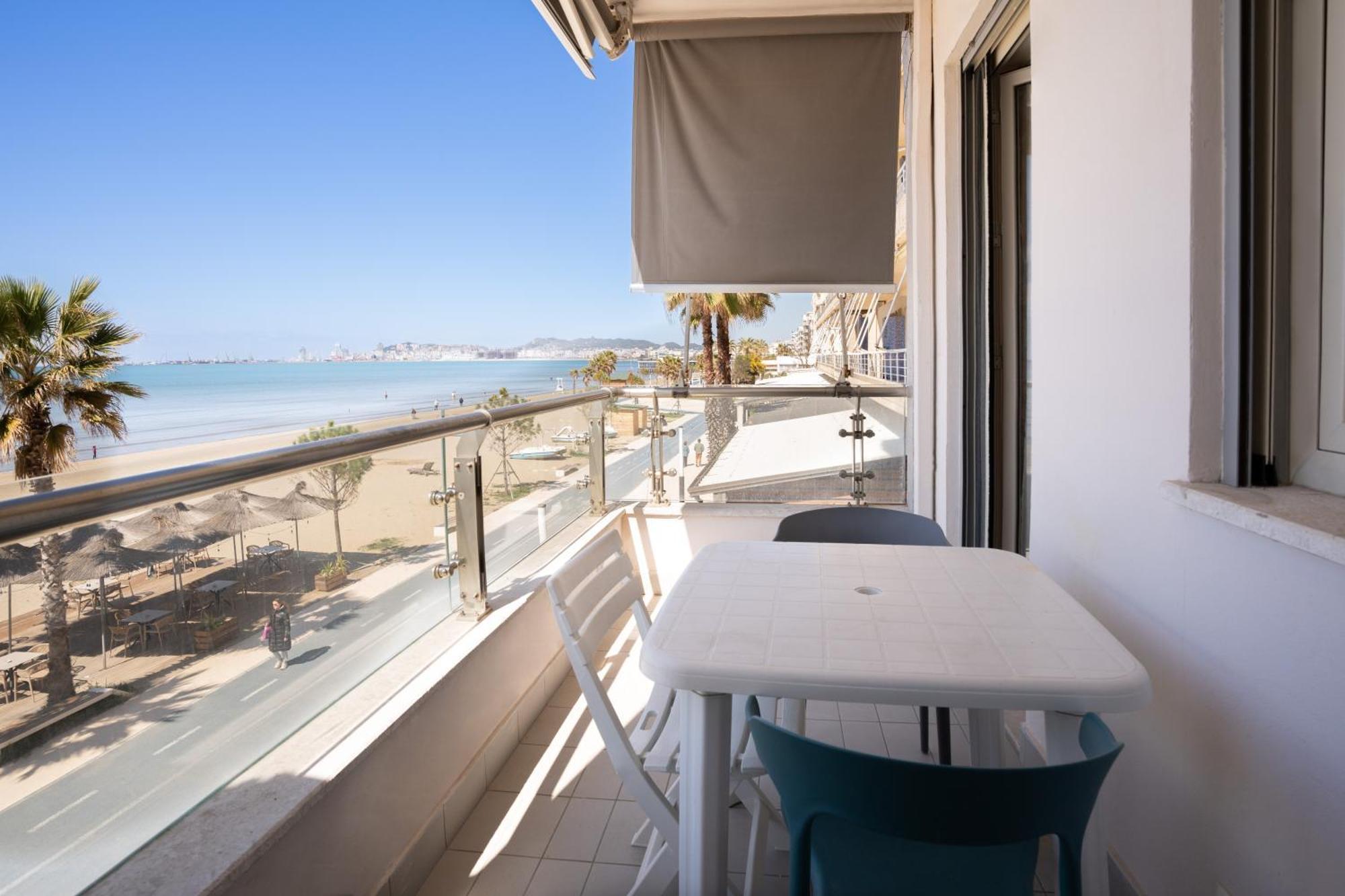 Sea View-Apartment On The Beach - Durrs2 Durrës Extérieur photo